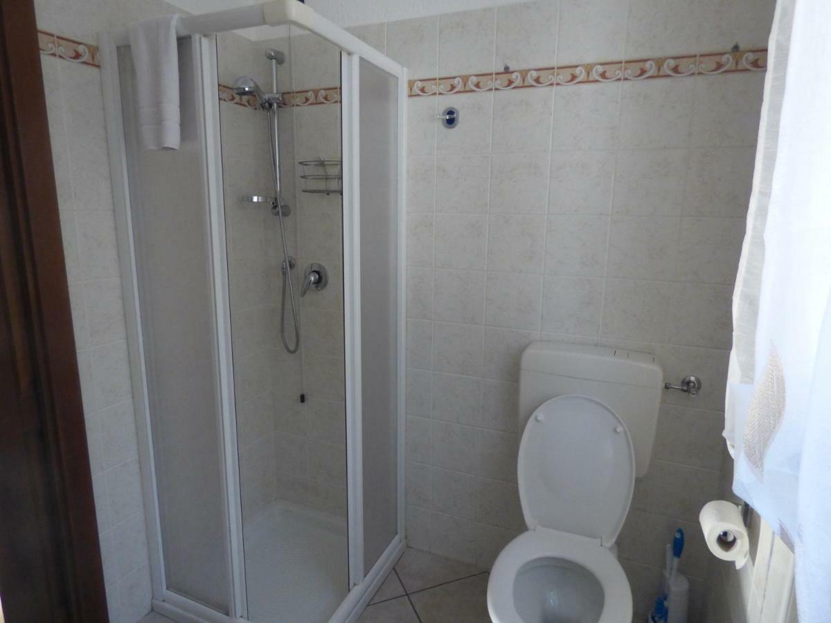 La Tana Del Ghiro Villa Villefranche Екстериор снимка